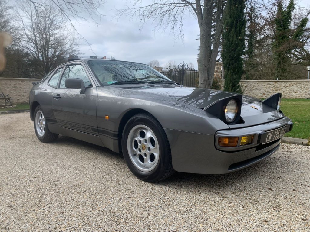 944